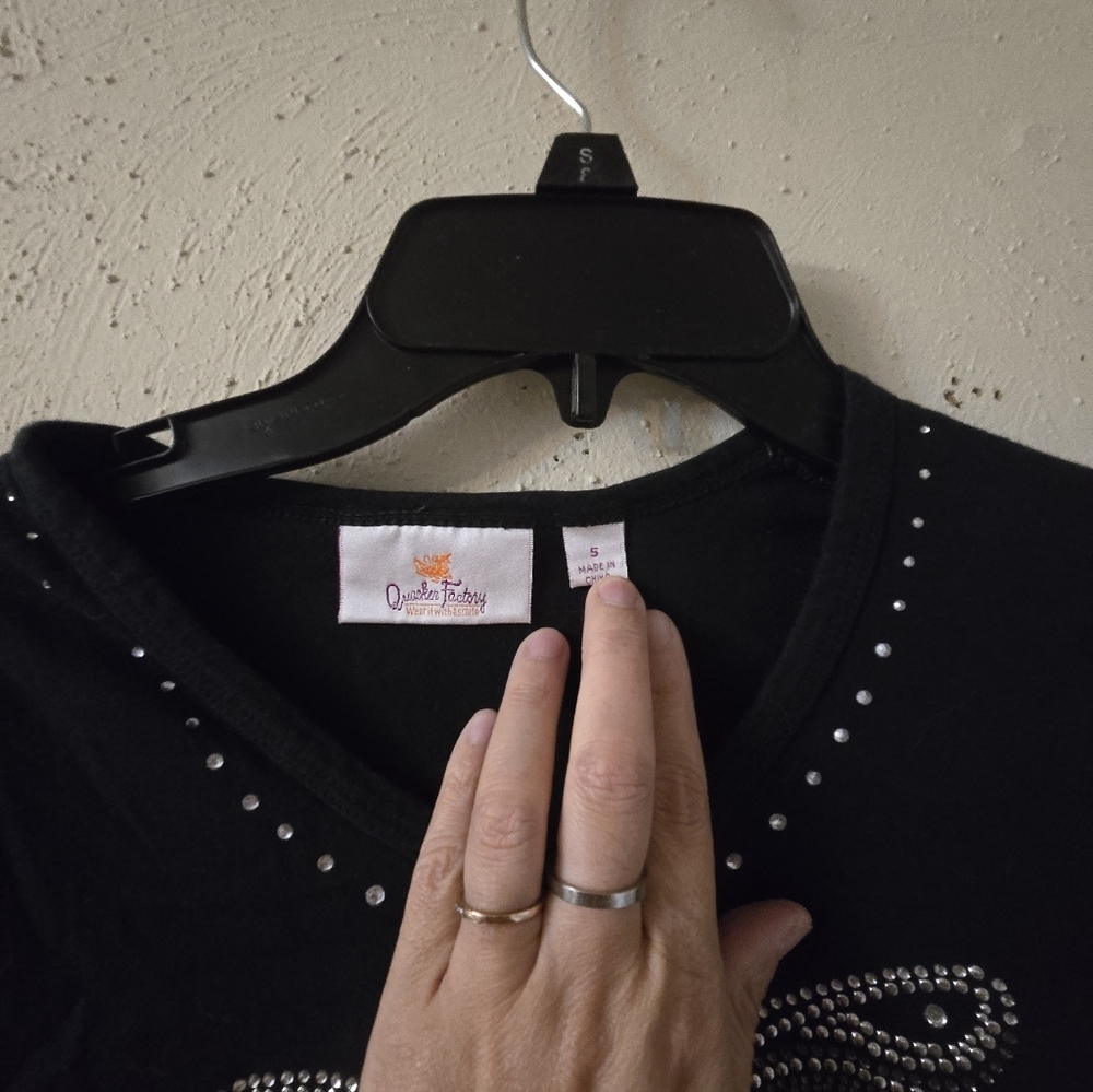 Quacker Factory Black Top with Silver Accents - Picture 2 of 3